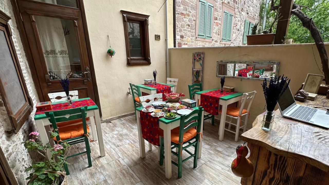 Cunda Konak Nazimaki Ayvalı Zewnętrze zdjęcie